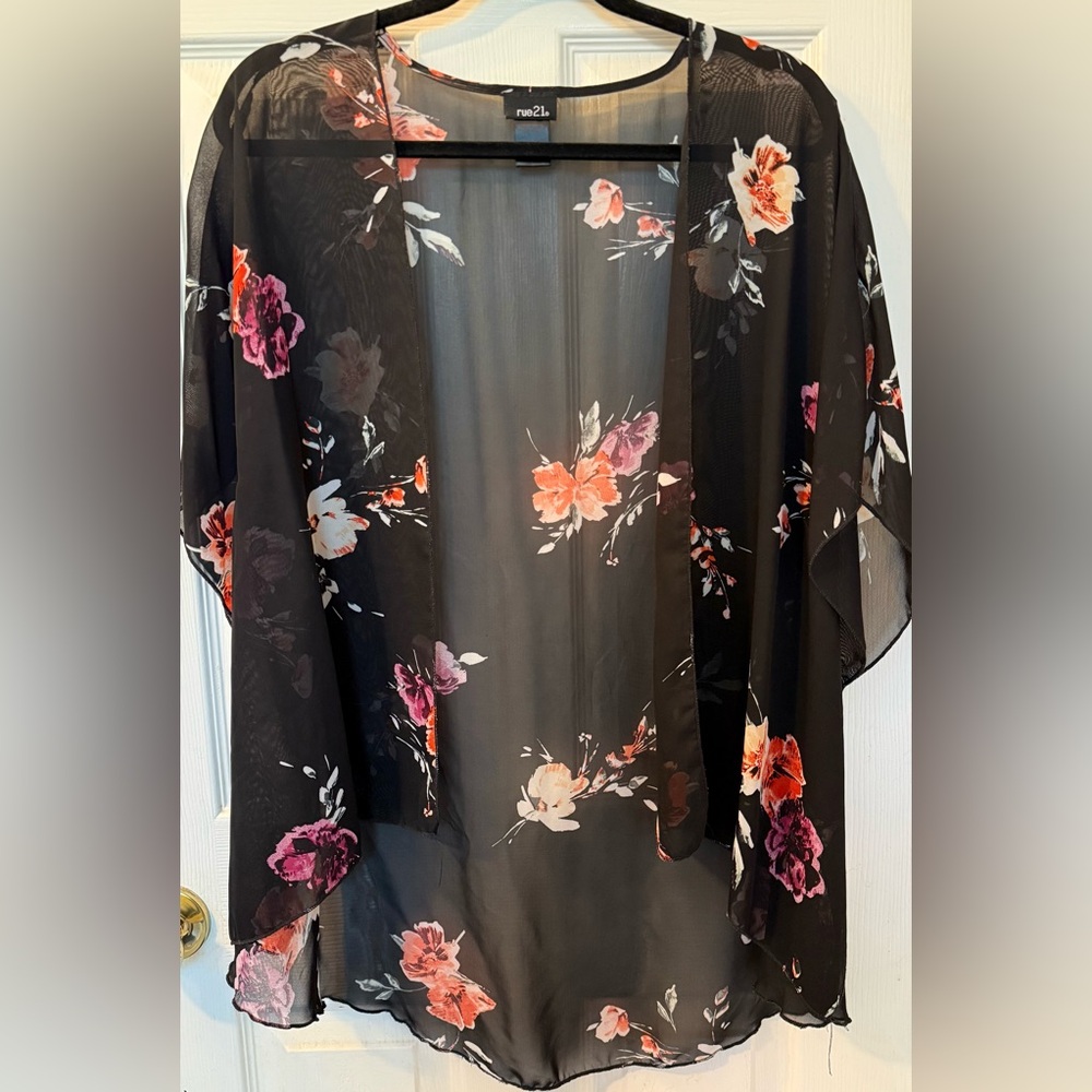 Rue21 Black Floral Sheer Kimono